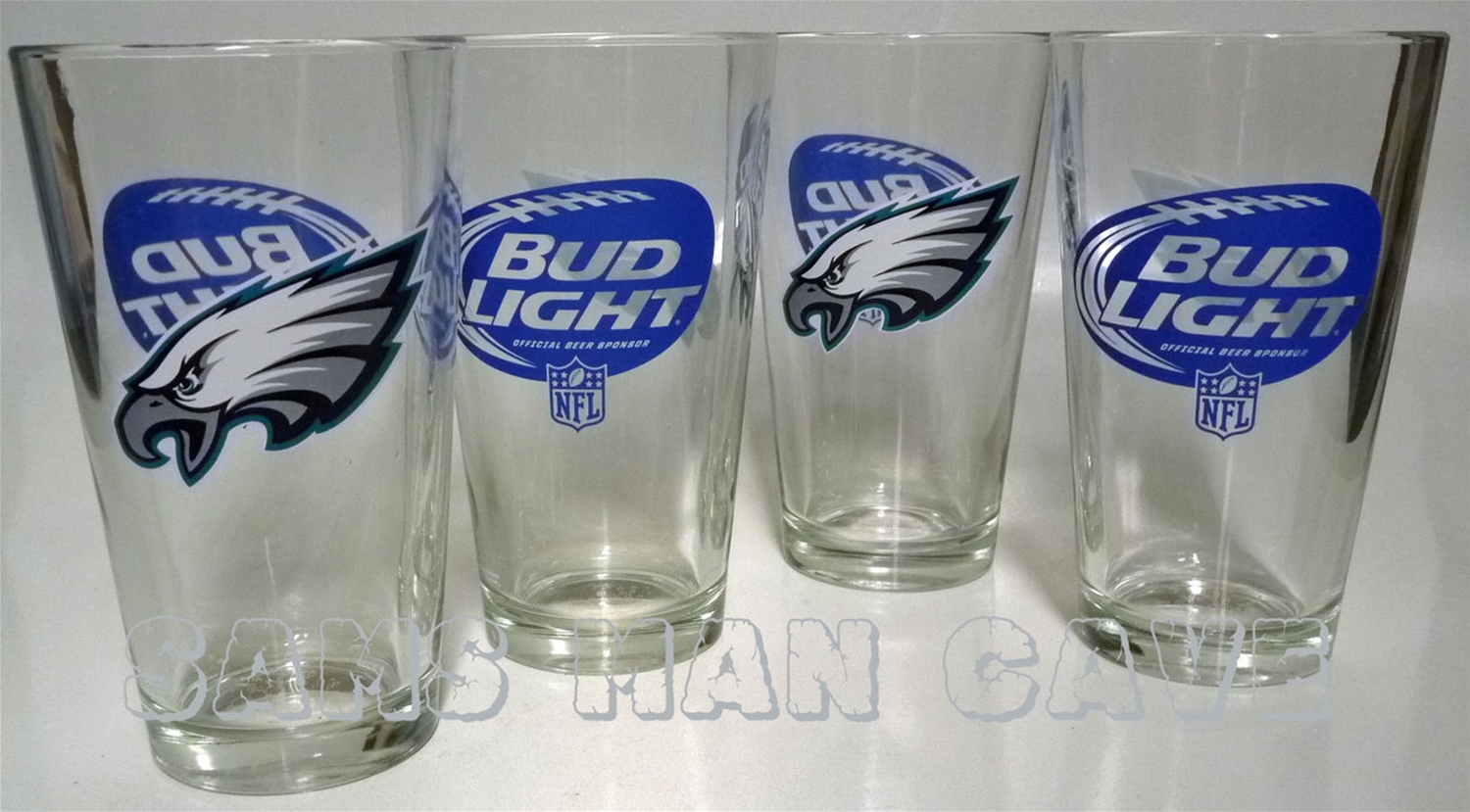 Bud Light NFL Philadelphia Eagles Pint Glass Set
