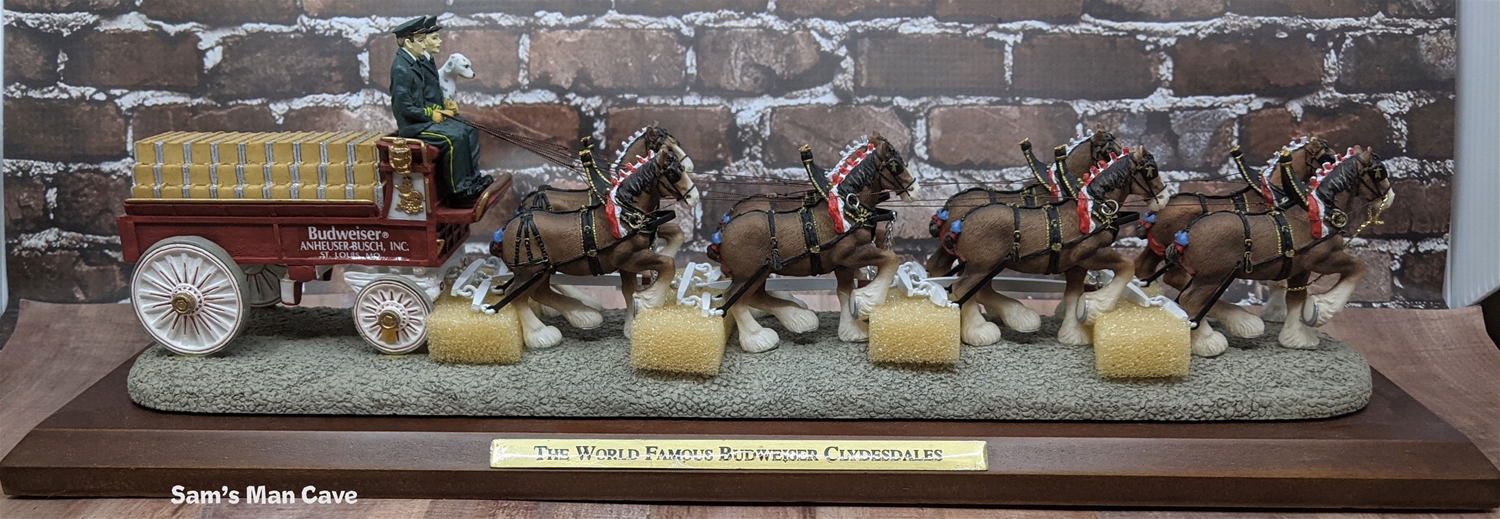 Budweiser Clydesdale Hitch Figurine