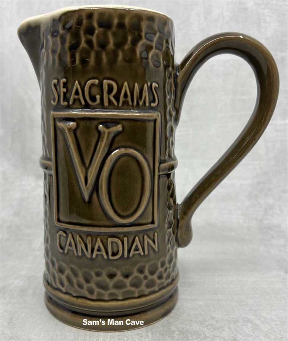 Seagram's VO Canadian Pub Jug